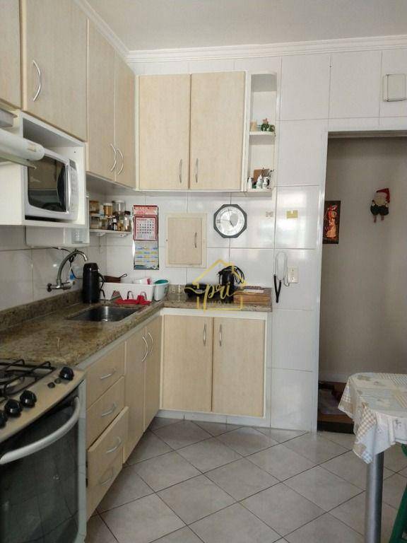 Apartamento à venda com 3 quartos, 75m² - Foto 5