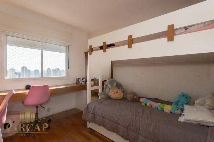 Apartamento à venda com 3 quartos, 147m² - Foto 16