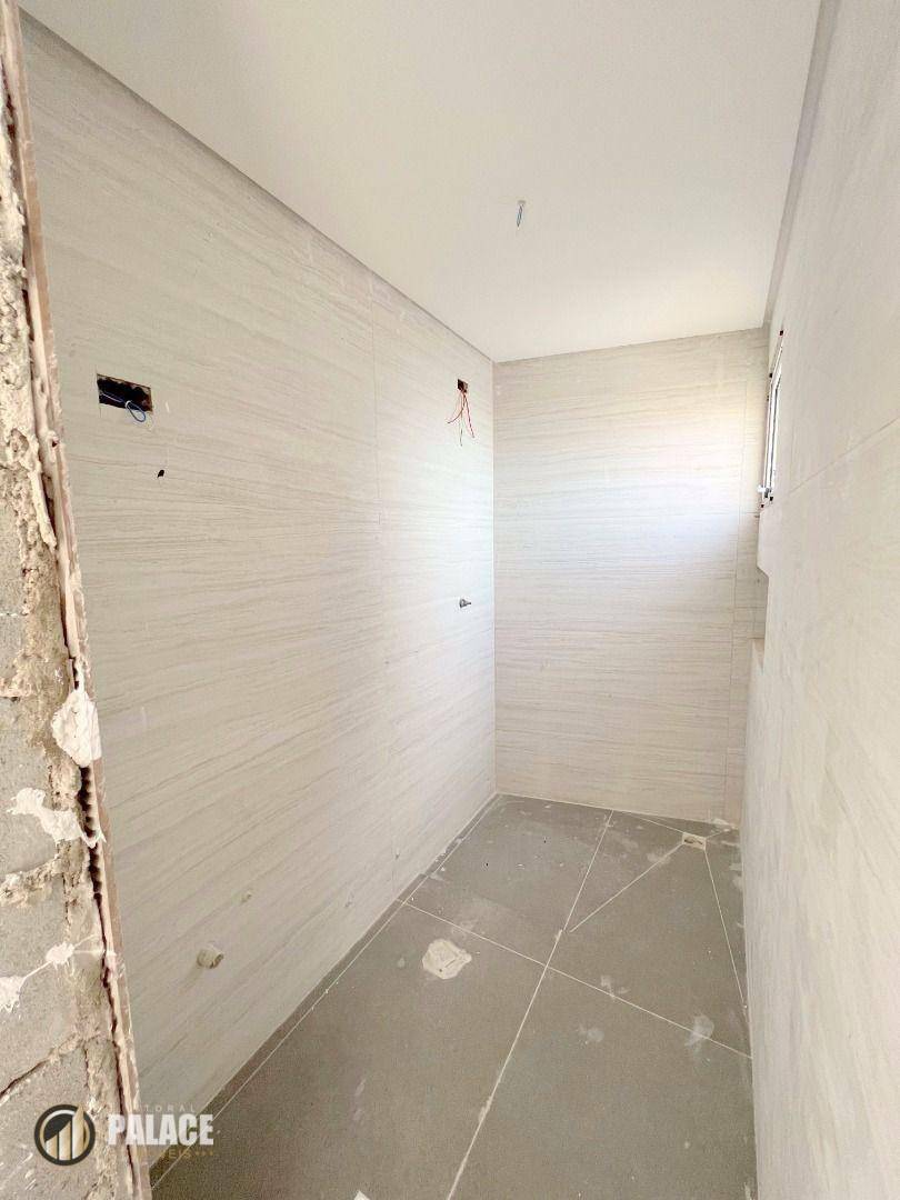 Apartamento à venda com 3 quartos, 126m² - Foto 15