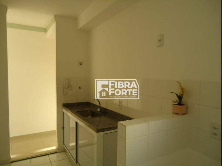 Apartamento à venda com 2 quartos, 60m² - Foto 7