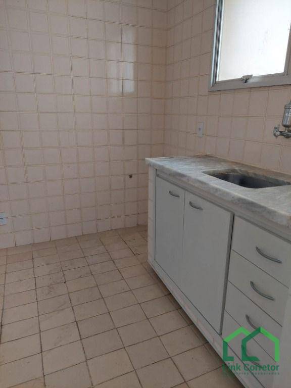 Apartamento para alugar com 2 quartos, 80m² - Foto 16