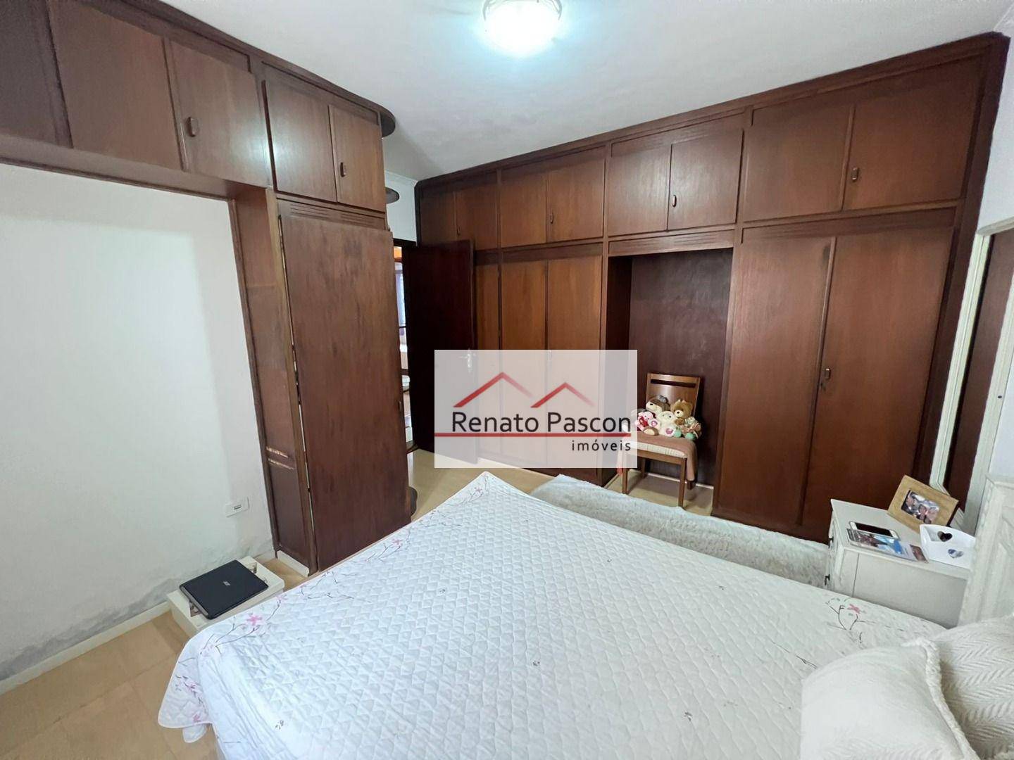 Casa à venda com 3 quartos, 213m² - Foto 4