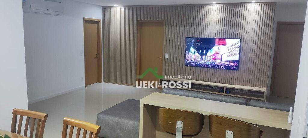 Apartamento à venda e aluguel com 3 quartos, 122m² - Foto 2