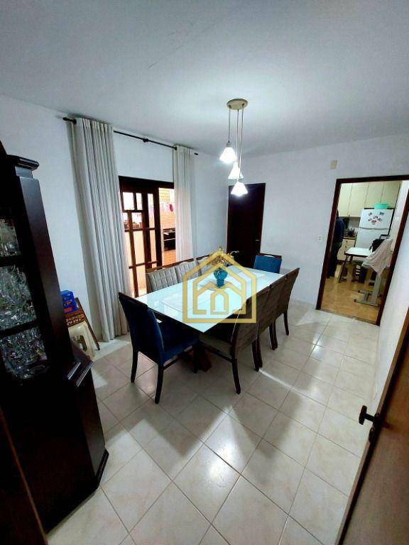 Sobrado à venda com 3 quartos, 120m² - Foto 18