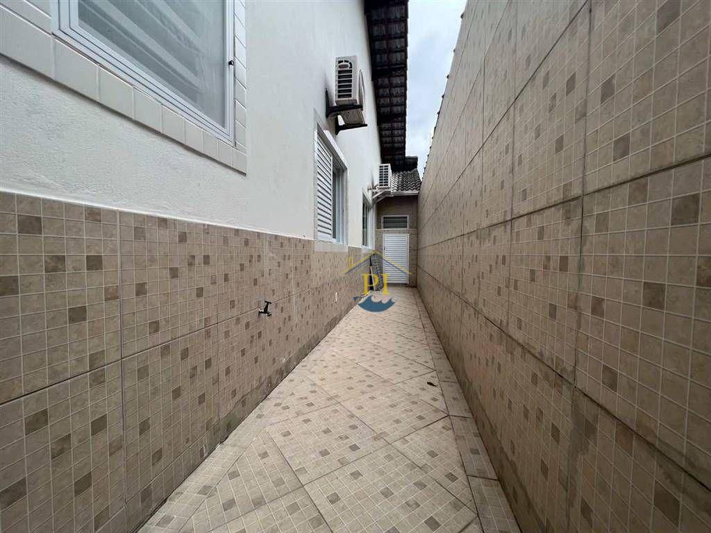 Casa à venda com 3 quartos, 200m² - Foto 24