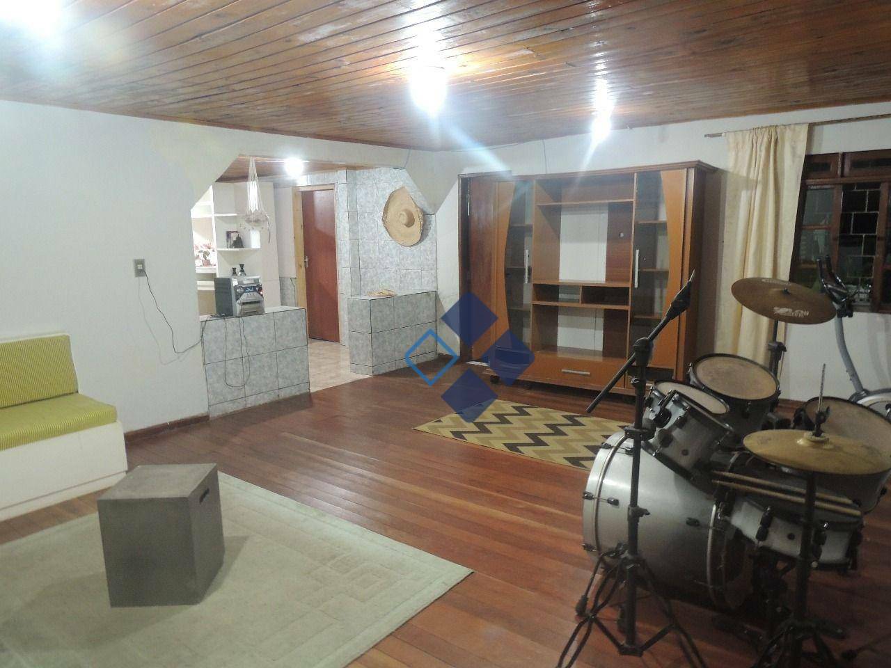 Chácara à venda com 4 quartos, 190m² - Foto 4