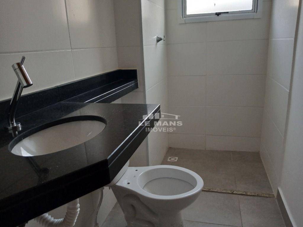 Apartamento para alugar com 2 quartos, 45m² - Foto 5