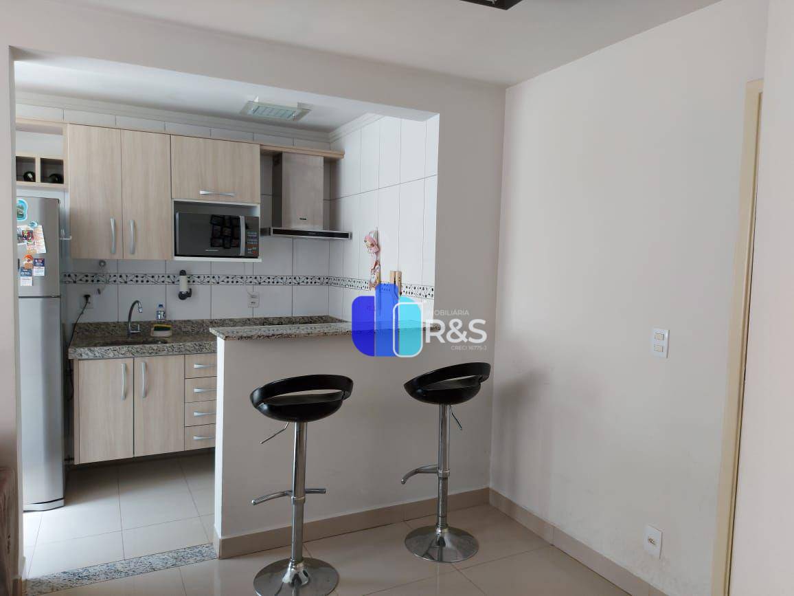 Apartamento à venda com 2 quartos, 47m² - Foto 2