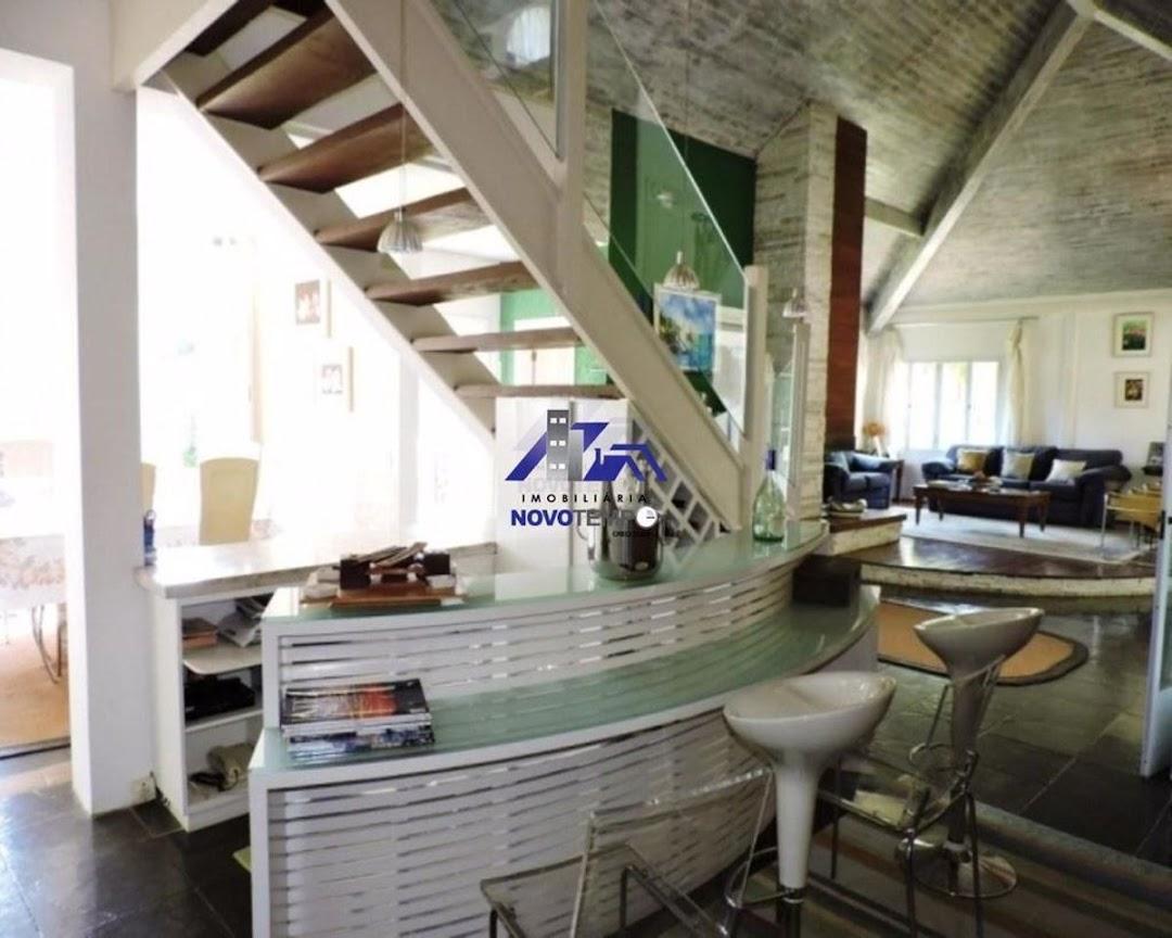 Casa à venda com 3 quartos, 400m² - Foto 3