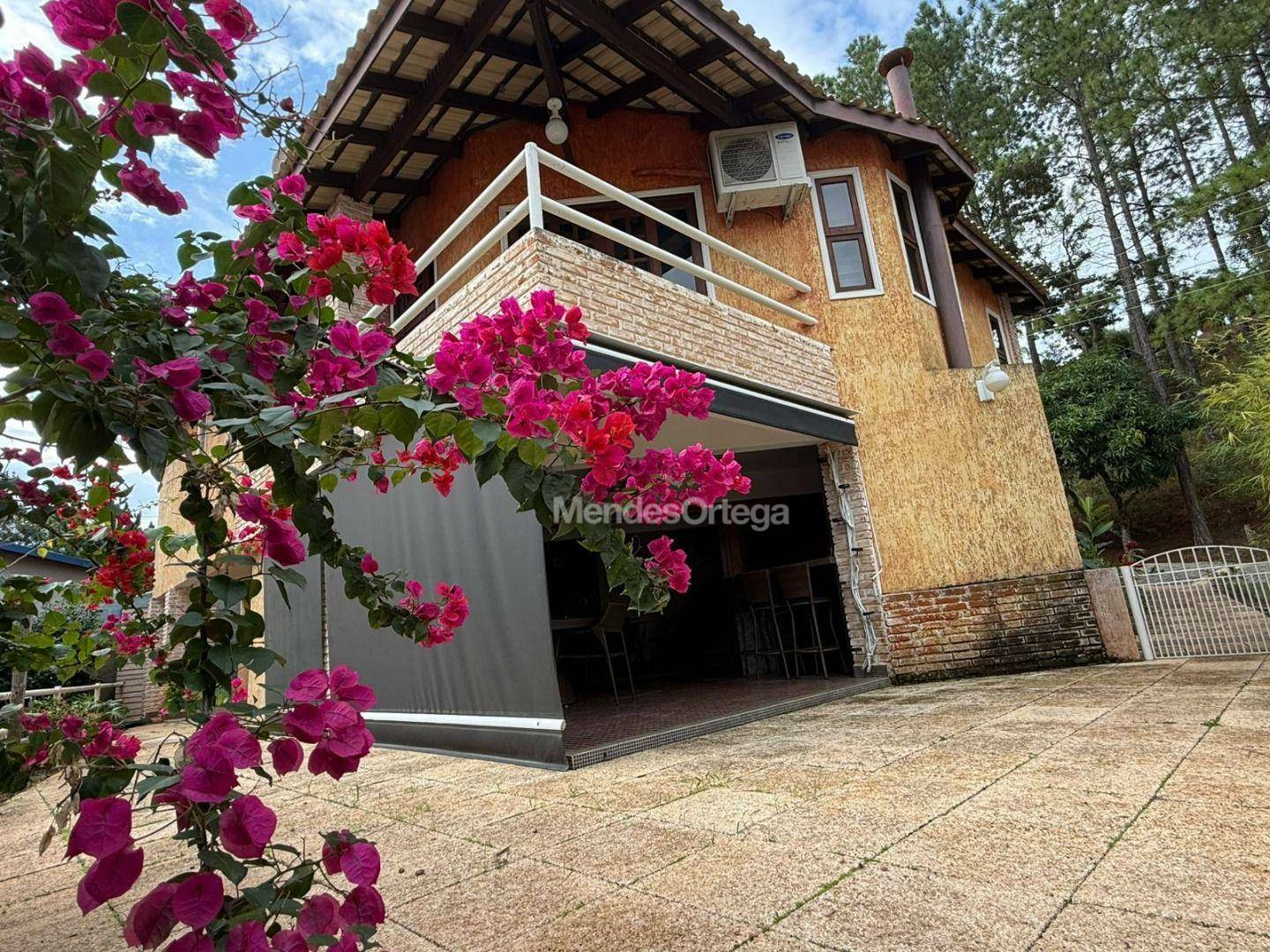 Casa de Condomínio à venda com 3 quartos, 300m² - Foto 23