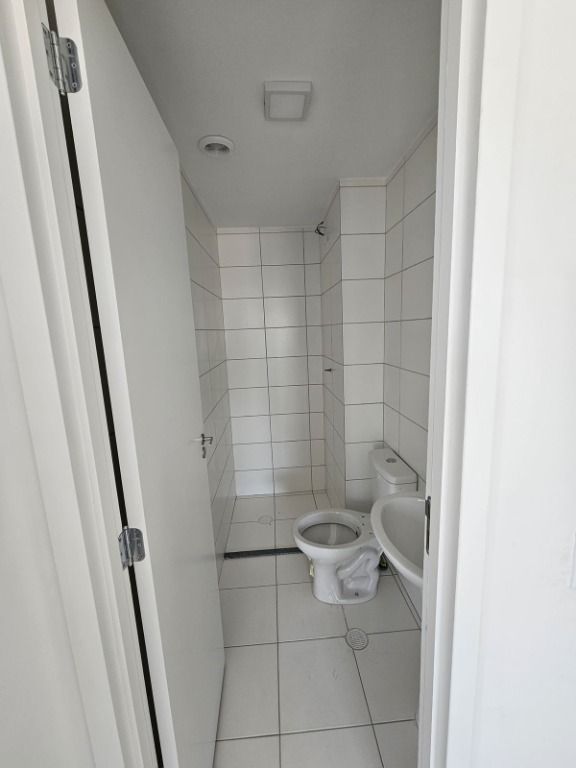 Apartamento à venda com 2 quartos, 37m² - Foto 10