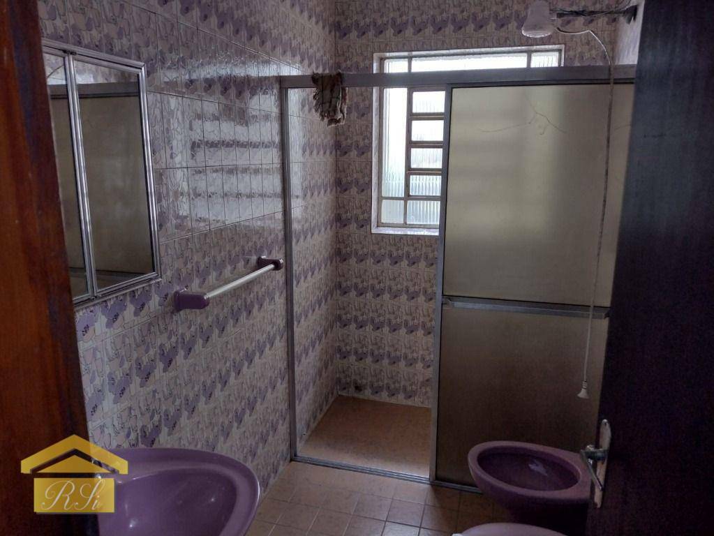 Sobrado para alugar com 3 quartos, 200m² - Foto 9