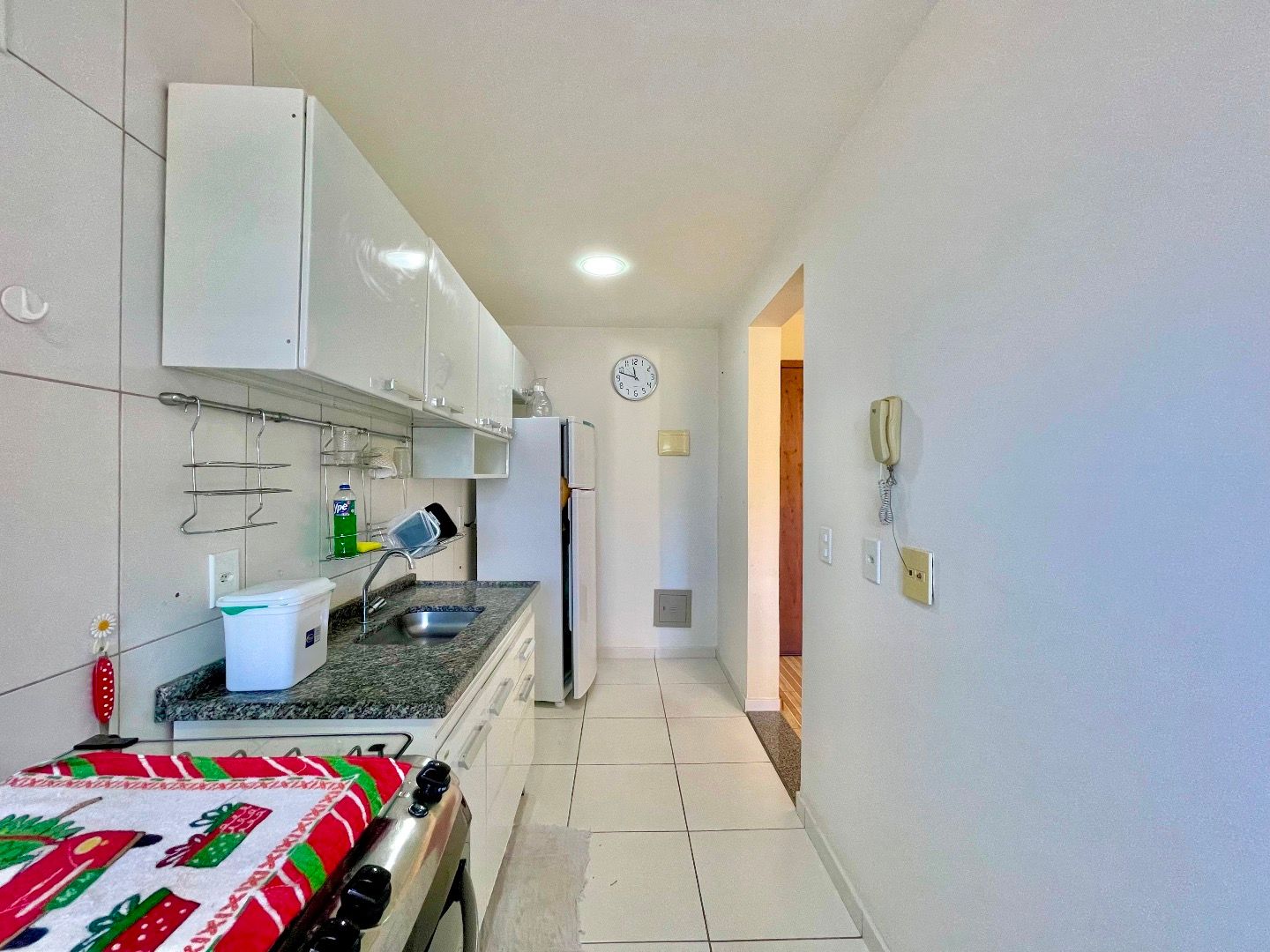 Apartamento à venda com 2 quartos, 56m² - Foto 18