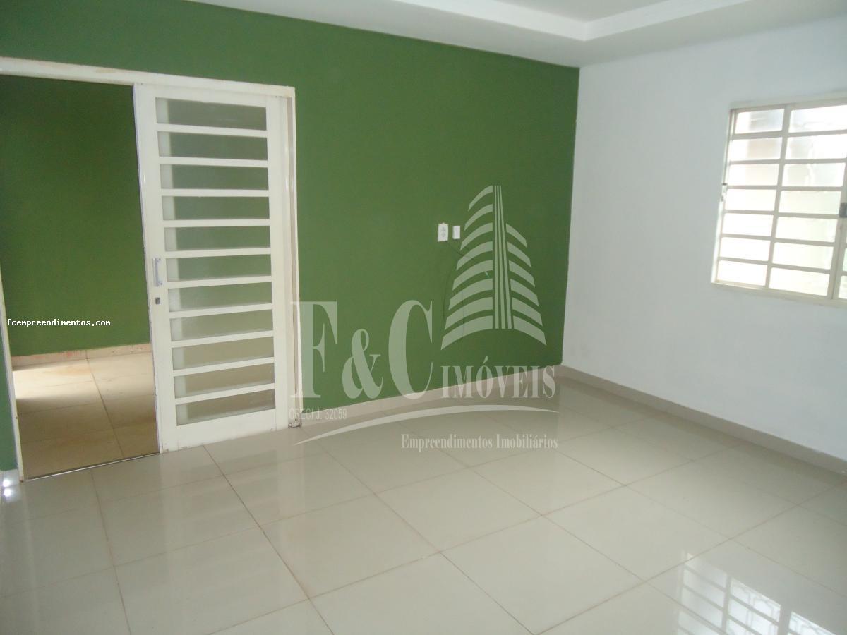 Casa à venda com 2 quartos, 140m² - Foto 7