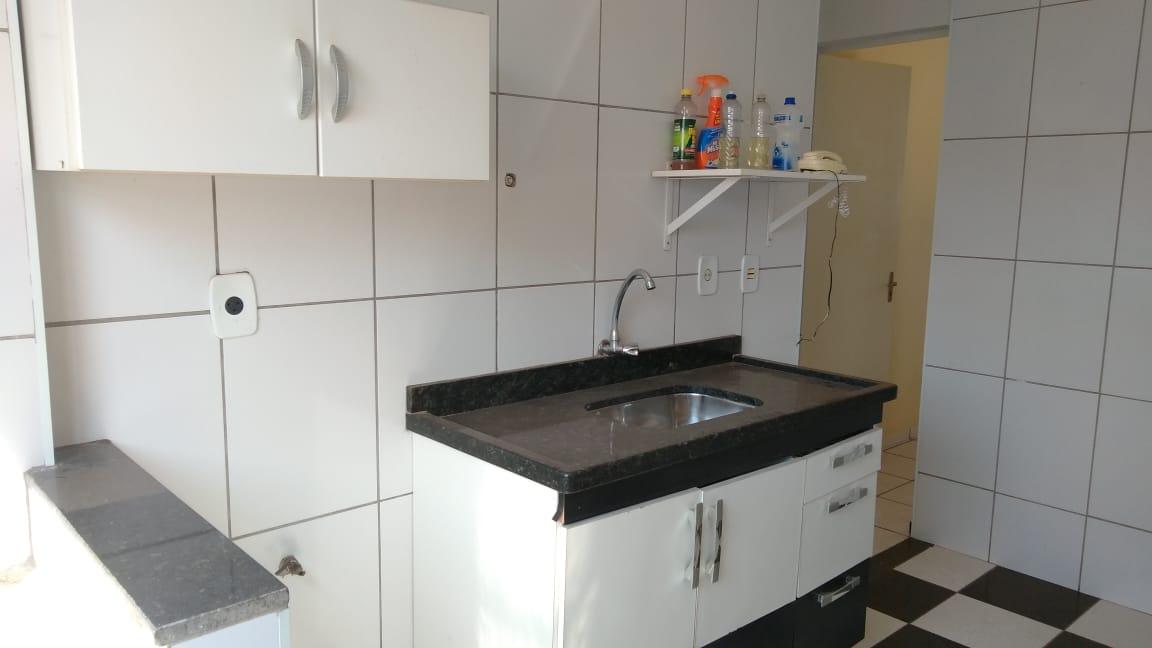 Apartamento à venda com 2 quartos, 43m² - Foto 2