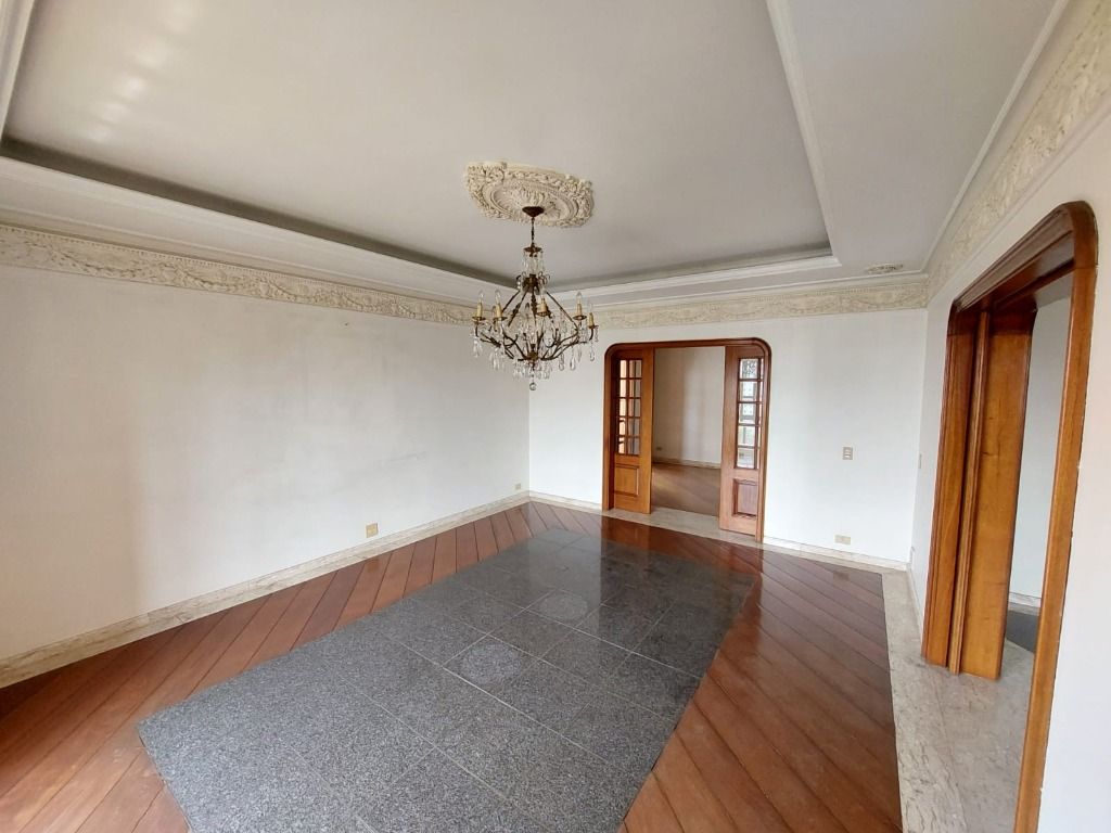 Apartamento para alugar com 4 quartos, 465m² - Foto 13