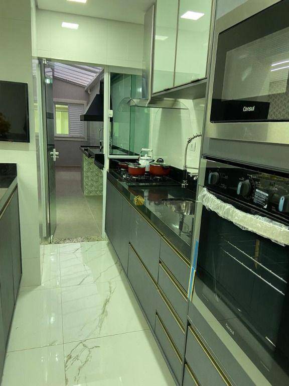 Apartamento à venda com 3 quartos, 90m² - Foto 3