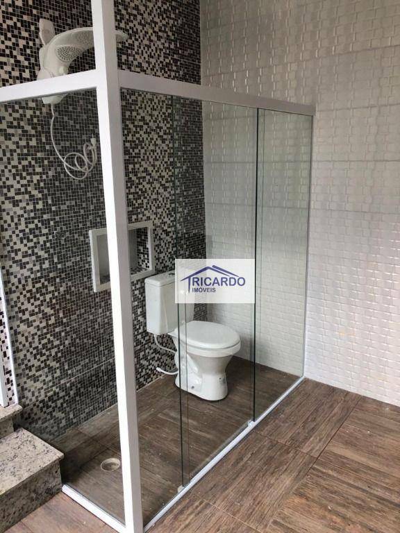 Sobrado à venda com 3 quartos, 200m² - Foto 19