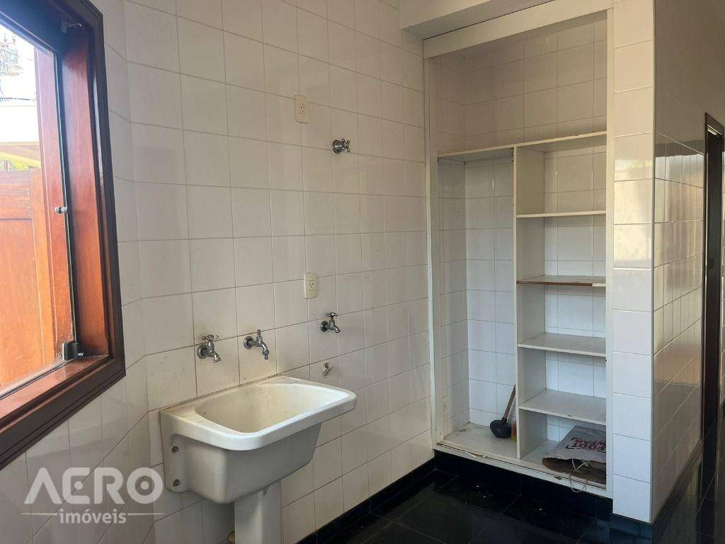 Sobrado para alugar com 3 quartos, 460m² - Foto 34