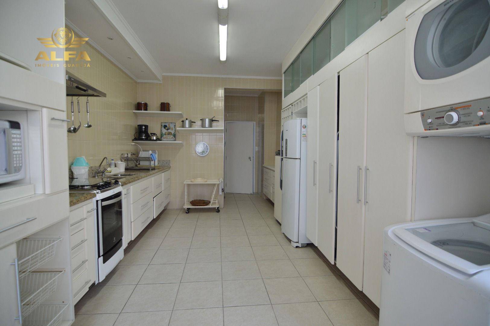 Apartamento à venda com 4 quartos, 215m² - Foto 20