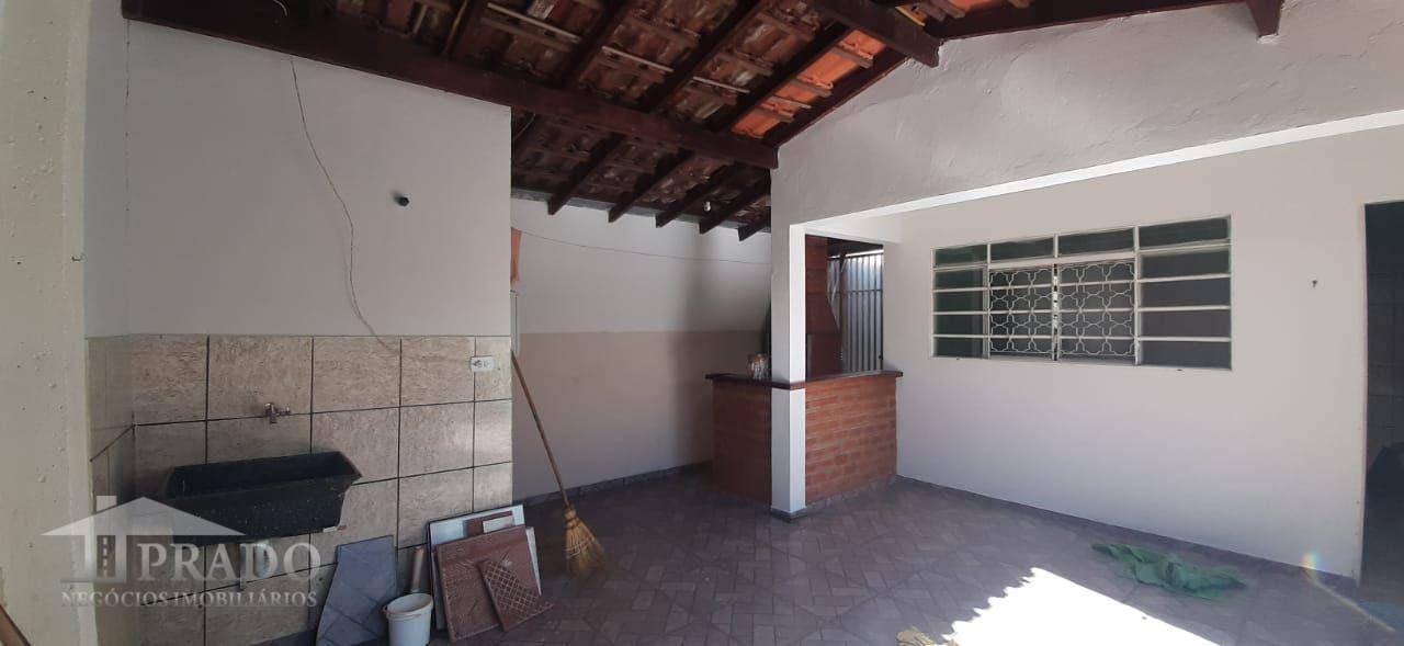 Casa à venda com 4 quartos, 160m² - Foto 11