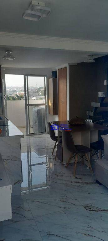 Apartamento à venda e aluguel com 2 quartos, 45m² - Foto 2