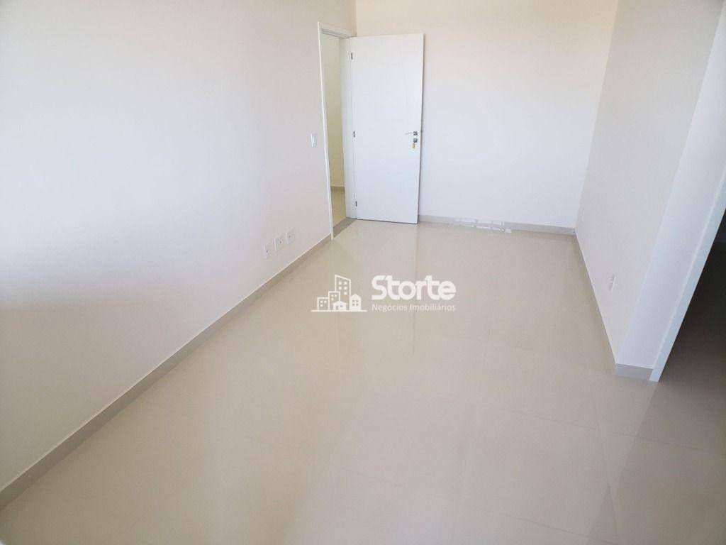 Apartamento à venda com 2 quartos, 50m² - Foto 4