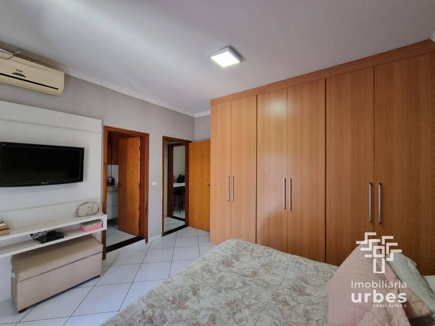 Casa à venda com 3 quartos, 173m² - Foto 13