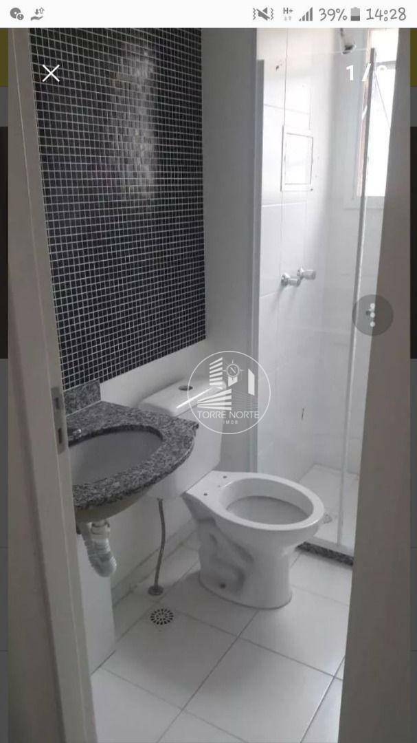 Apartamento à venda com 2 quartos, 46m² - Foto 4