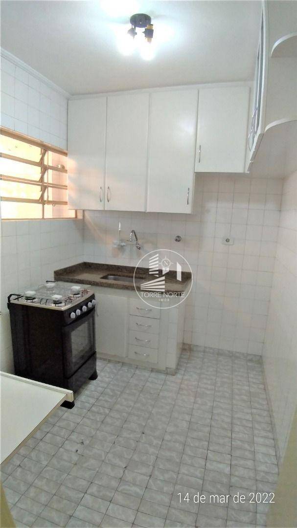 Apartamento à venda com 2 quartos, 68m² - Foto 32