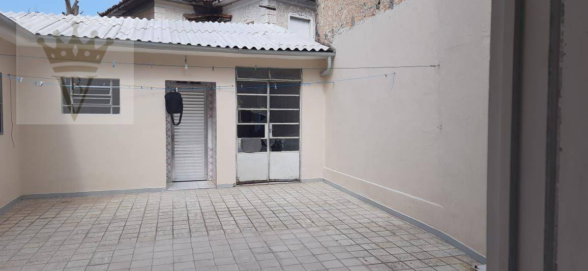 Casa à venda com 3 quartos, 220m² - Foto 8