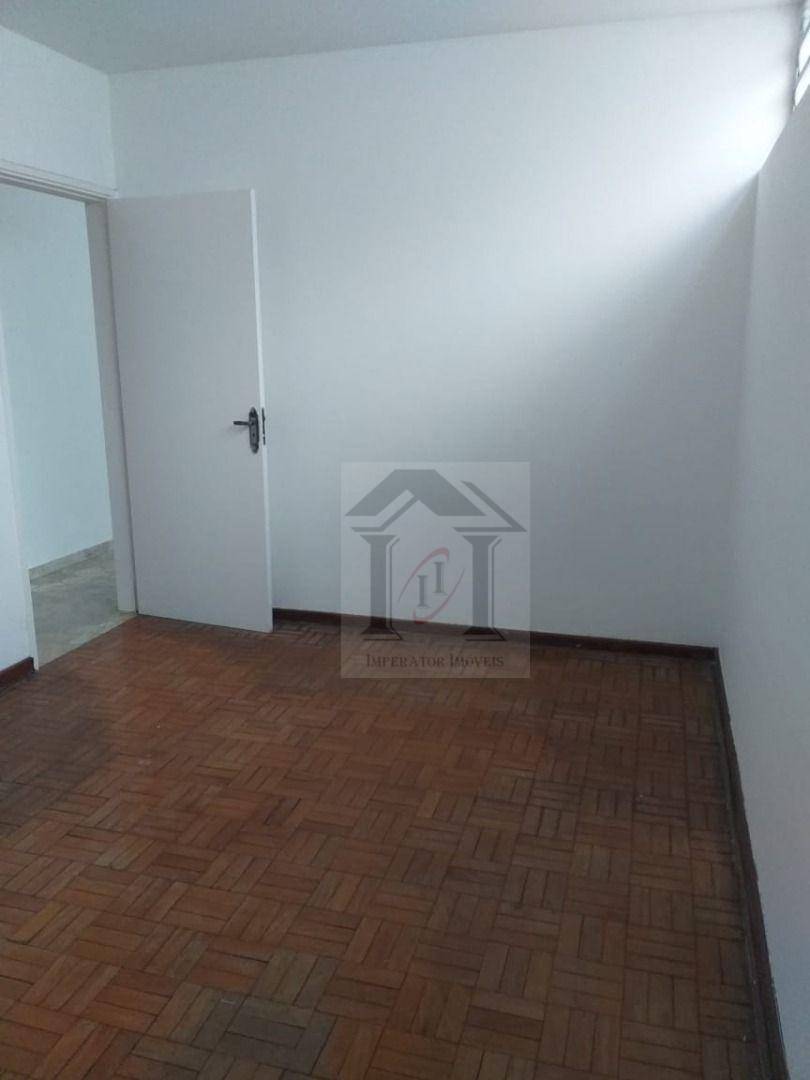 Casa à venda com 3 quartos, 279m² - Foto 10