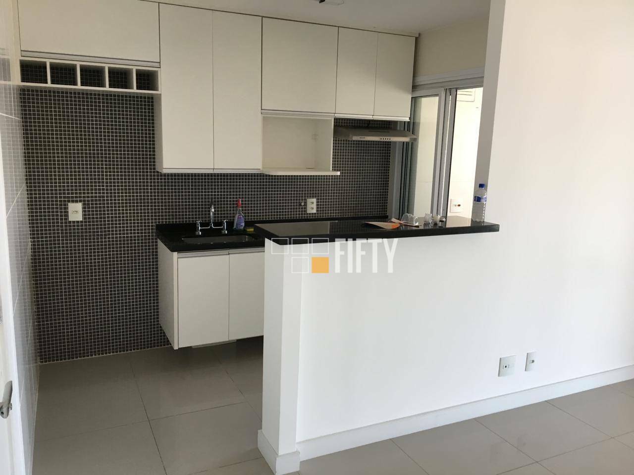 Apartamento para alugar com 1 quarto, 51m² - Foto 1