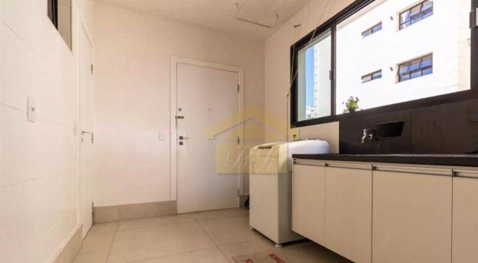 Apartamento à venda e aluguel com 3 quartos, 220m² - Foto 7