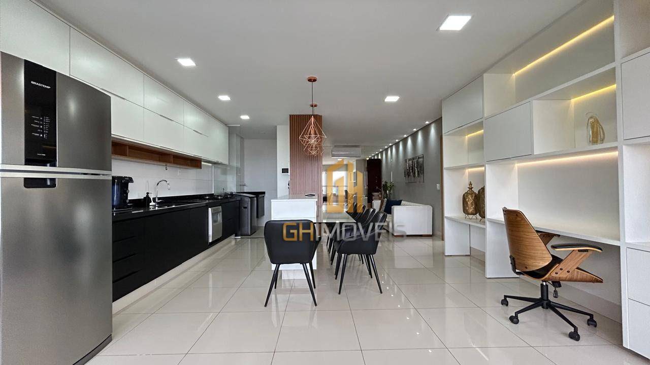 Apartamento à venda com 3 quartos, 127m² - Foto 5