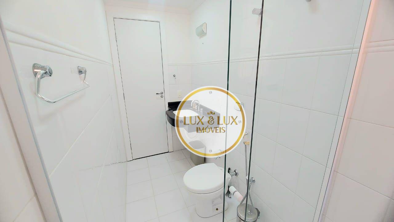 Apartamento para alugar com 3 quartos, 90m² - Foto 11