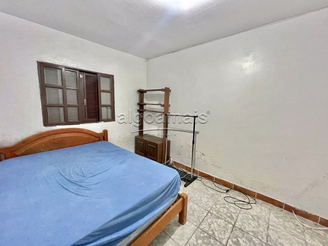 Casa à venda com 2 quartos, 130m² - Foto 12