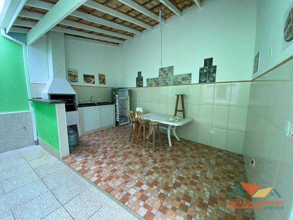 Casa à venda com 3 quartos, 130m² - Foto 9