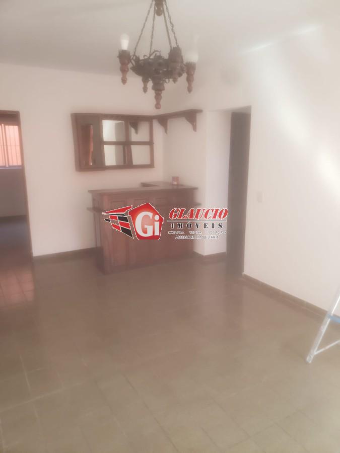 Sobrado para alugar com 3 quartos, 150m² - Foto 2