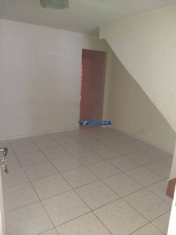 Sobrado à venda com 2 quartos, 100m² - Foto 11