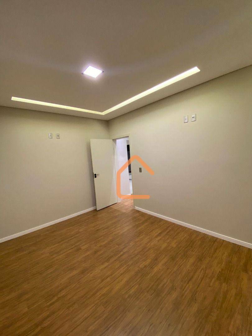 Casa à venda com 3 quartos, 165m² - Foto 22