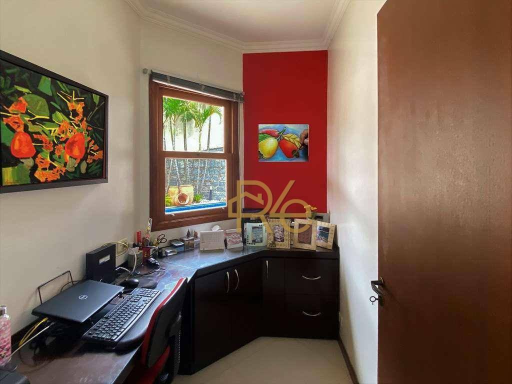 Casa de Condomínio à venda com 3 quartos, 361m² - Foto 10