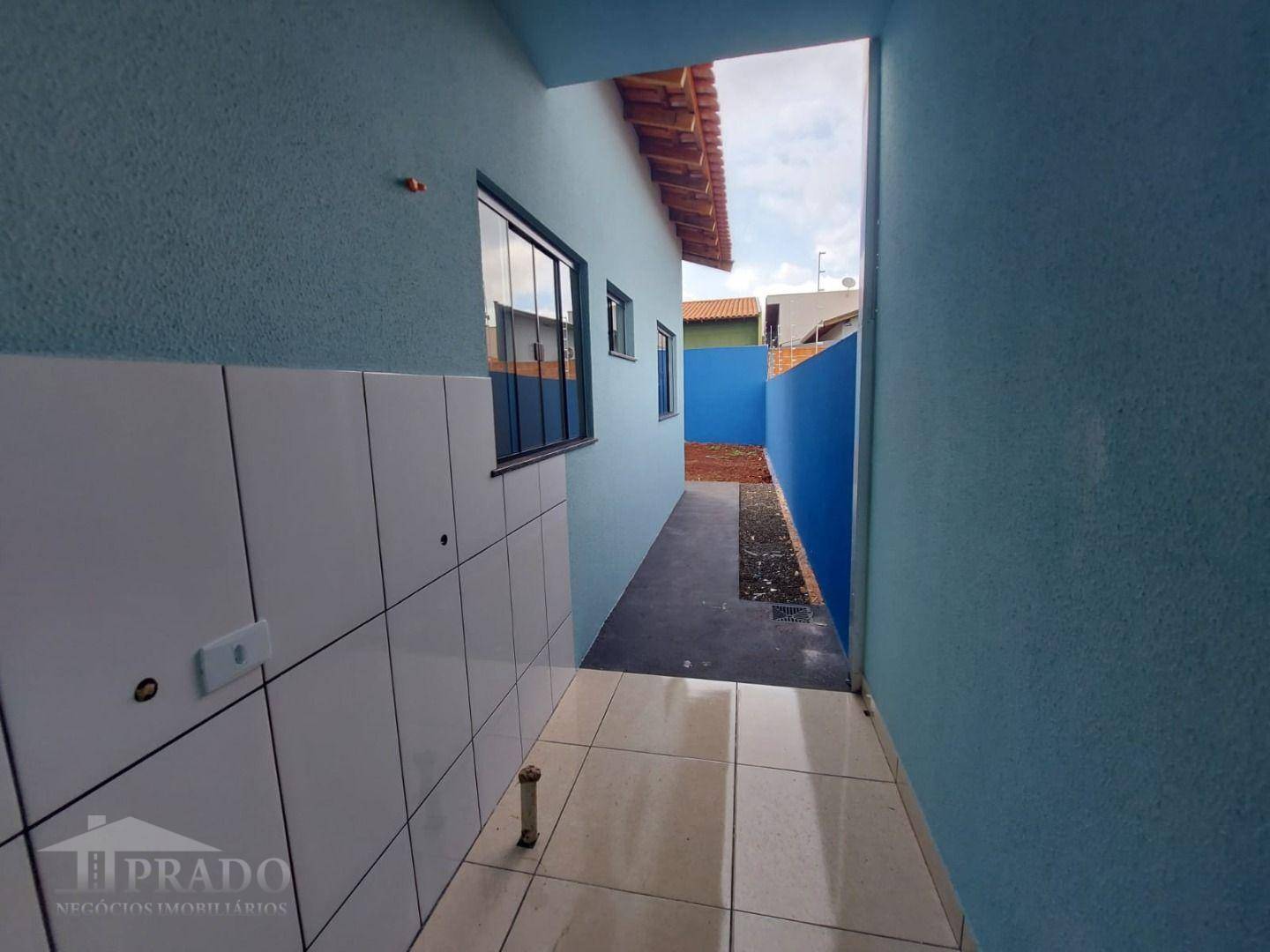 Casa à venda com 2 quartos, 55m² - Foto 13