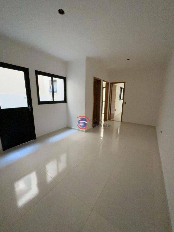 Apartamento à venda com 2 quartos, 44m² - Foto 1