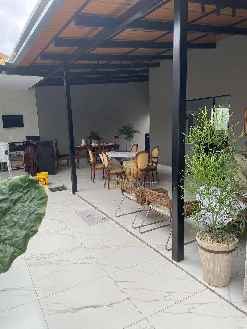 Casa à venda com 3 quartos, 250m² - Foto 9