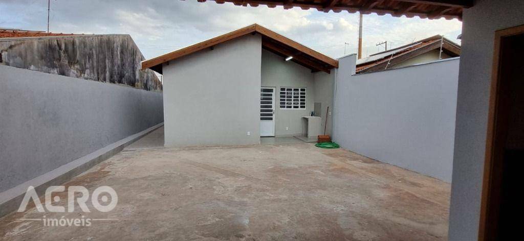 Casa à venda com 3 quartos, 140m² - Foto 15