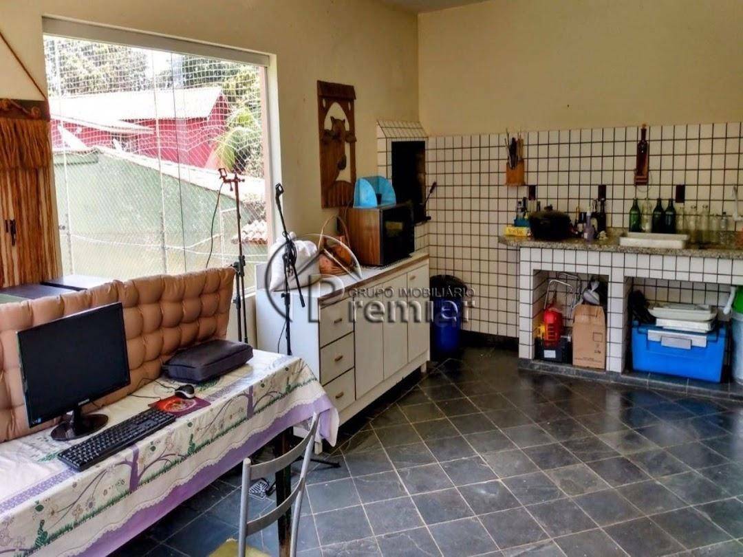 Chácara à venda com 5 quartos, 508m² - Foto 17