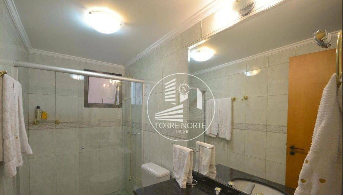 Apartamento à venda com 3 quartos, 127m² - Foto 22