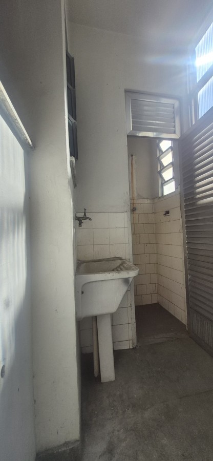 Apartamento à venda com 3 quartos, 65m² - Foto 4
