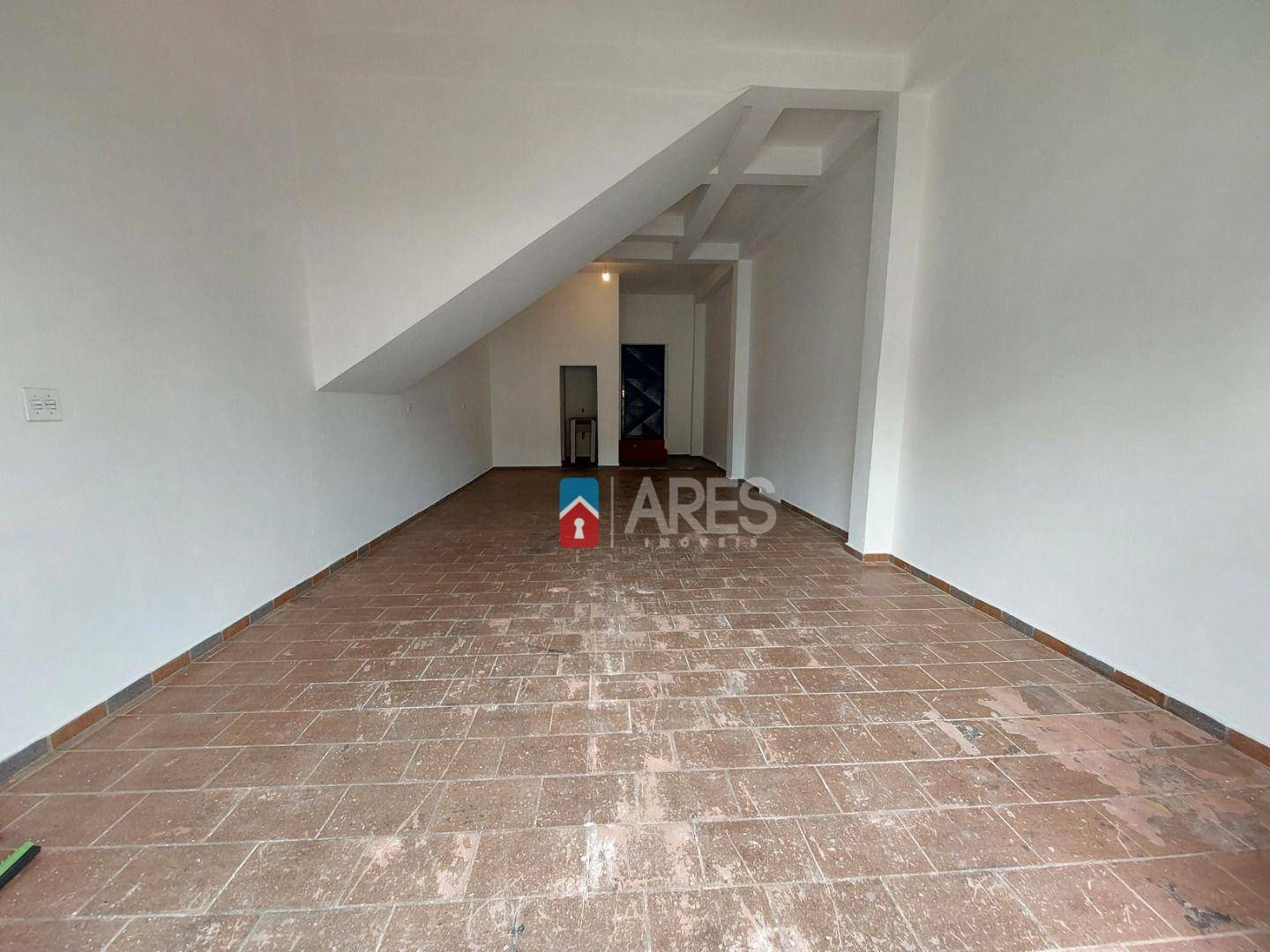 Loja-Salão para alugar, 44m² - Foto 1